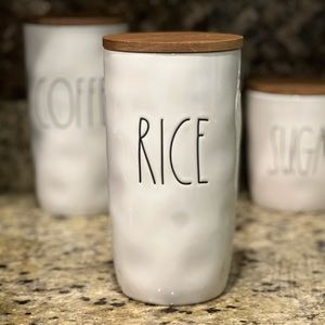 NWOT Rae Dunn Rice Canister